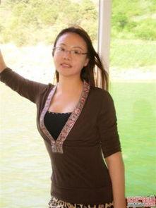 刘雨的丝袜美母