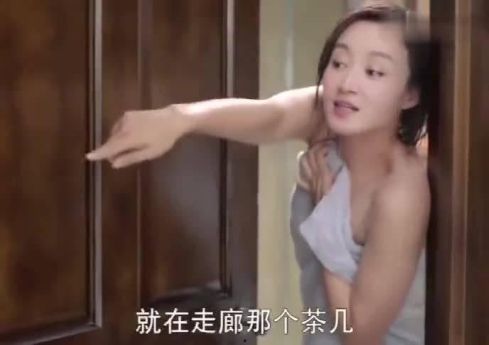 老公帮他妈妈搓背,老公为妈妈搓背，温馨瞬间感动全家