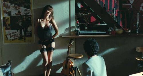 AV肥美熟女,性感与成熟的完美融合