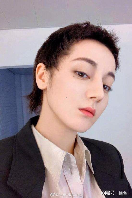 霸气明星,闪耀舞台的璀璨星辰