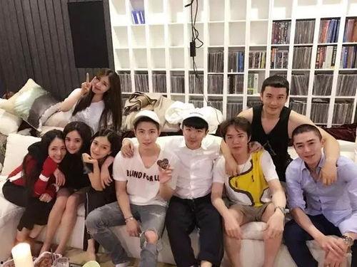 娱乐吃瓜酱闺蜜